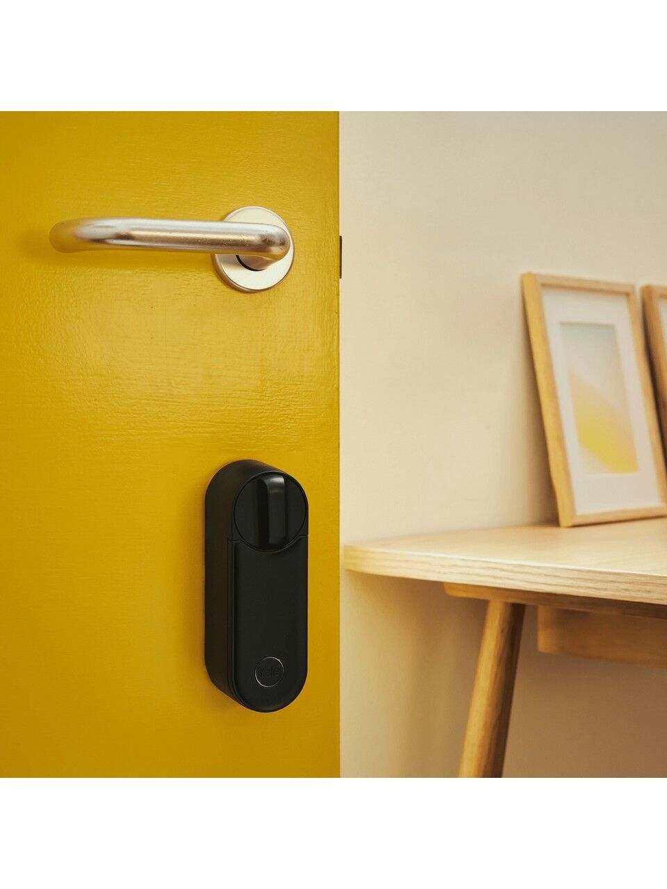 Yale 05/103210/MB LinusL2 Akılı Kilit Siyah